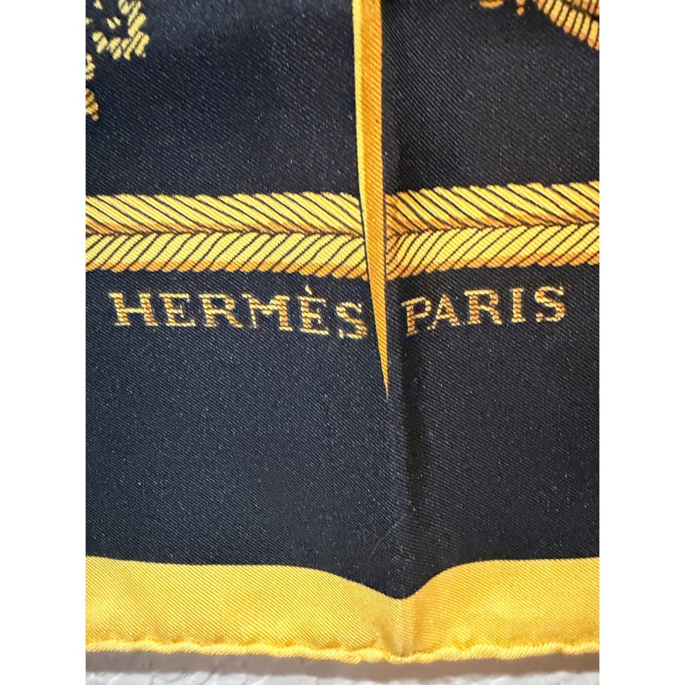 Hermès Les Armes de Paris Silk Scarf Black Gold Red by Hugo Grygkar Vintage - Picture 5 of 8